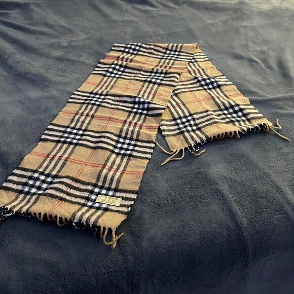 BURBERRY scarf beige nova check 100% lambswool authentic from London England - Picture 7 of 7